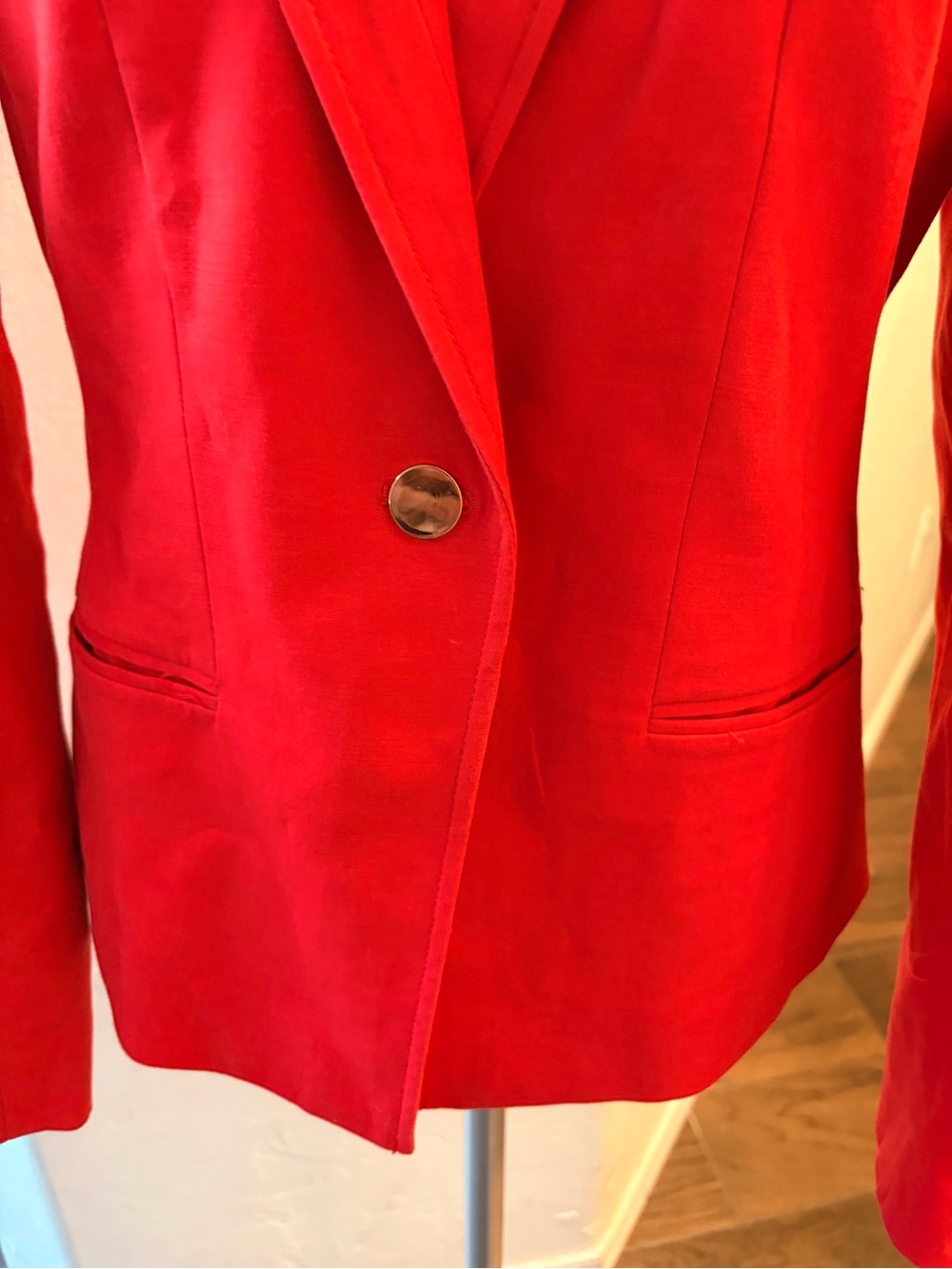 Calvin Klein Red Tailored Single-Button Blazer - Picture 4 of 7